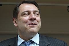 Udržíme sociální stát i za cenu eura, říká Paroubek