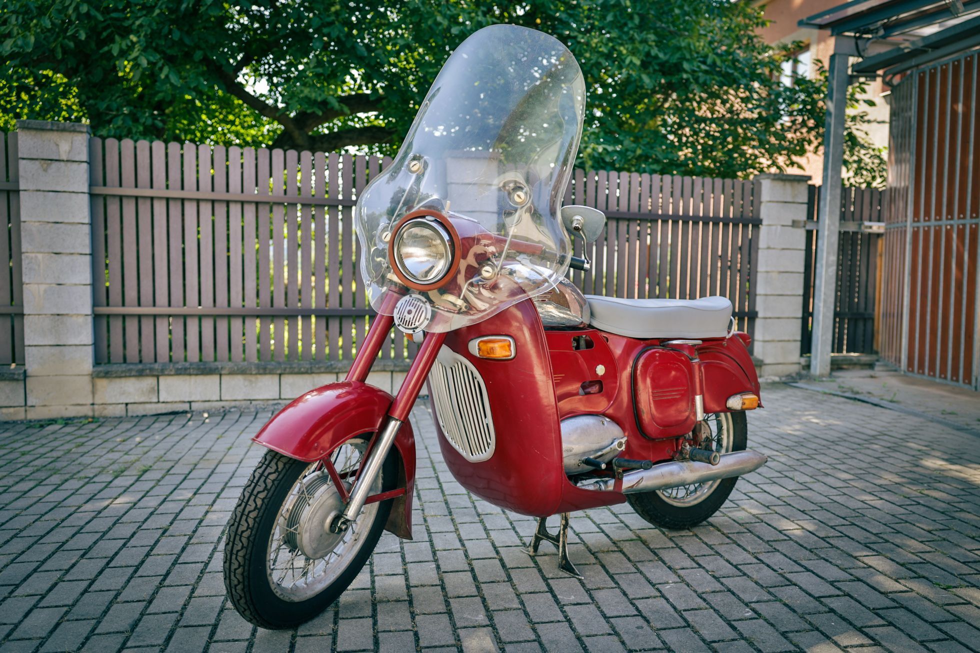 Jawa 250/559 Panelka v tombole na Retro Garáži + tomboly z minulých let