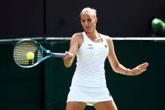 Živě: Česká jízda na Wimbledonu, tři tenistky jsou ve druhém kole