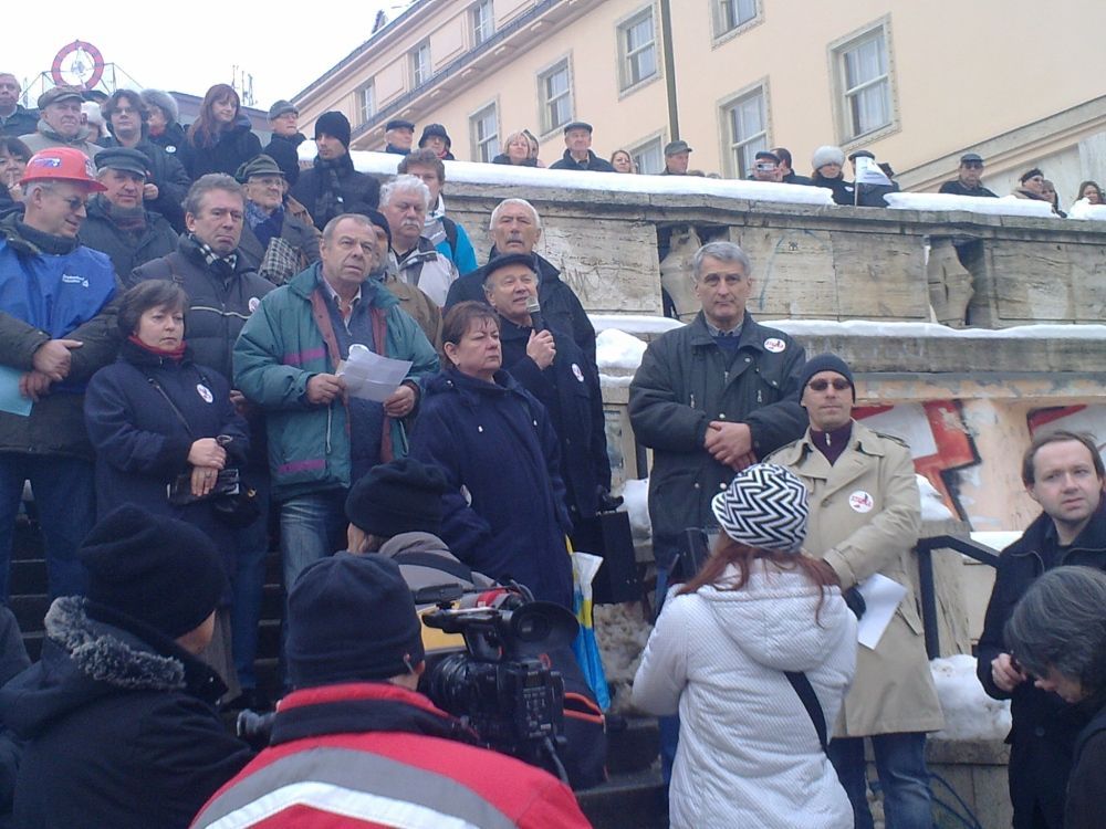 Stávka státních zaměstnanců na Palackého náměstí