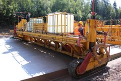 České stavebnictví zrychluje růst, pomohly dopravní projekty