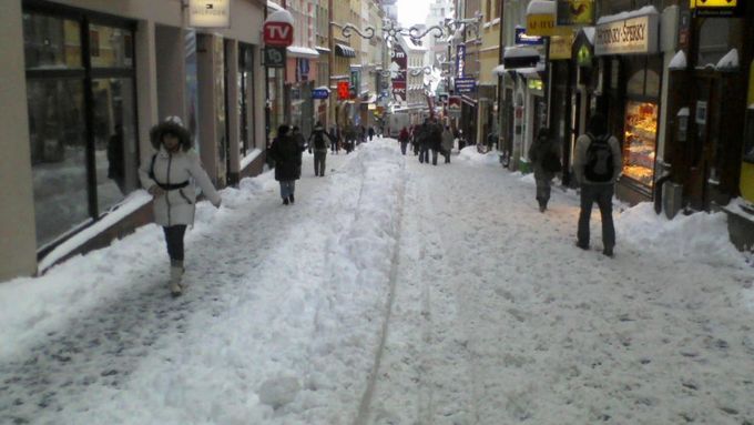 Sníh v centru Liberce