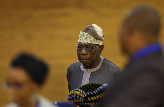 Velvyslanec Africké unie Olesegun Obasanjo na vyjednávání v Pretorii.