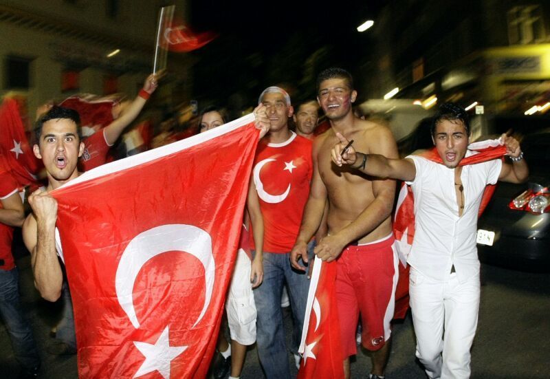Turci slaví postup