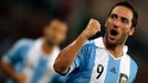 Fotbal, Itálie - Argentina: Gonzalo Higuaín slaví gól