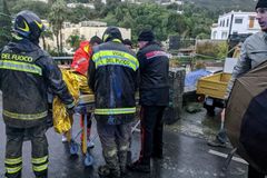Proud bahna smetl na ostrově Ischia v Itálii deset domů, pohřešuje se několik lidí