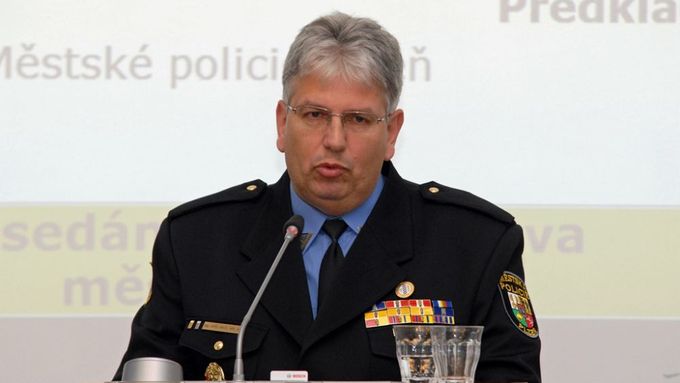 Bývalý ředitel a nyní šéf oddělení vnitřní kontroly Městské policie v Plzni Karel Mach.