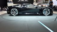 Bugatti slaví 110 let a jako dárek si nadělilo speciální model La Voiture Noire. Pro francouzsky mluvící čtenáře nebude překvapení, že koncept je oděn do černé barvy. Tvary mají připomínat mimo jiné legendární Type 57 SC Atlantic. Šestnáctiválec v útrobách produkuje 1103 kW, jediný vyrobený kus (údajně pro Ferdinanda Piëcha) stojí před zdaněním 11 milionů eur.