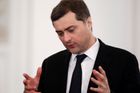 Putinův "šedý kardinál" skončil. Surkov pomáhal upevnit moc a staral se o Ukrajinu