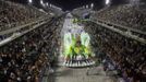 Revellers of Mocidade Independente samba school participate in the annual Carnival parade in Rio de Janeiro's Sambadrome, February 11, 2013. REUTERS/Ricardo Moraes (BRAZIL - Tags: SOCIETY) Published: Úno. 11, 2013, 6:53 dop.