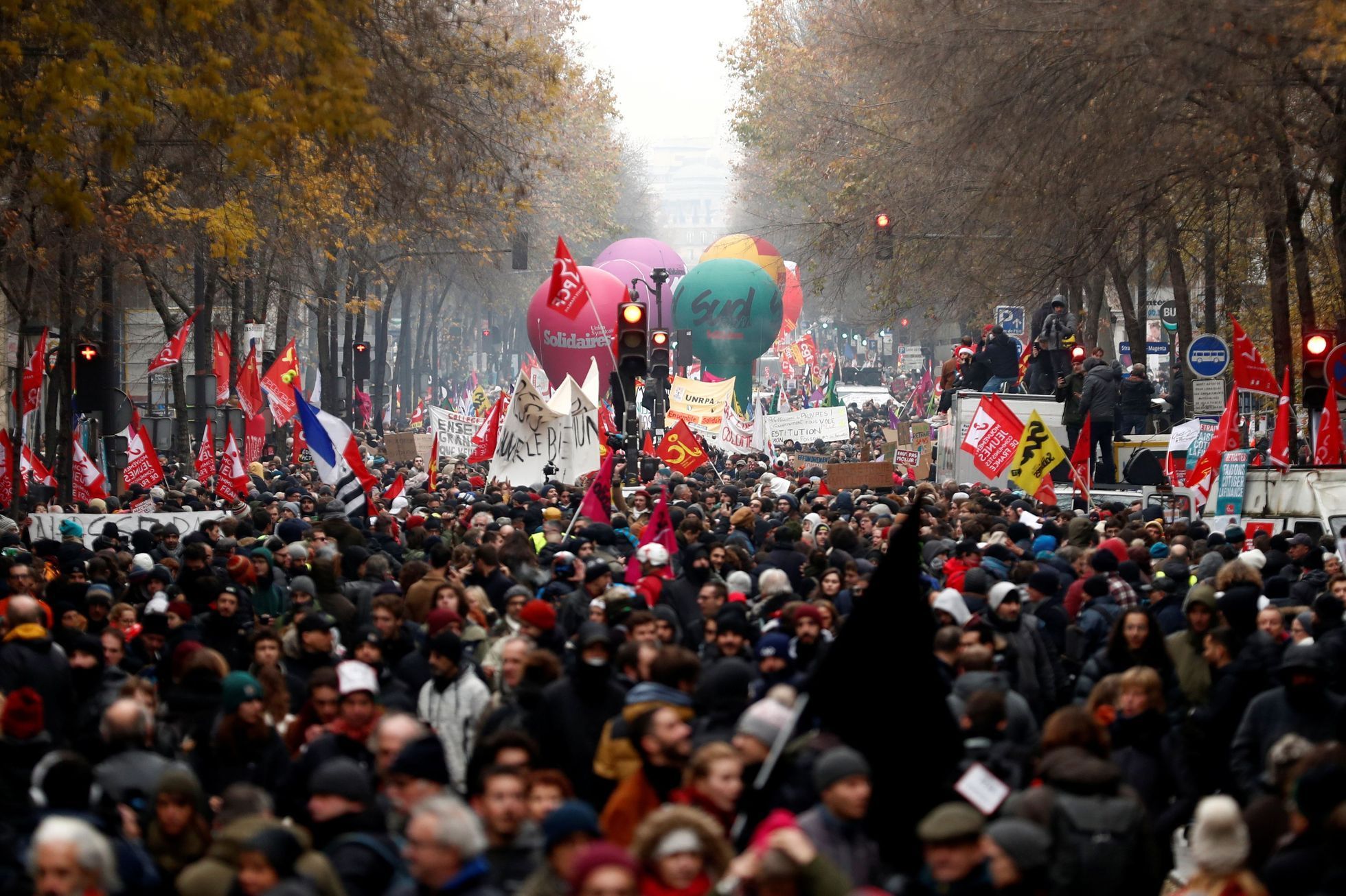 Stávka ve Francii proti důchodové reformě
