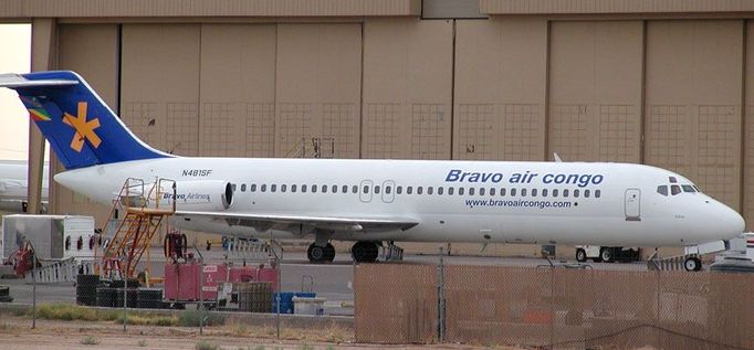 Kongo - Bravo Air. Na černé listině jsou všichni letečtí dopravci země.