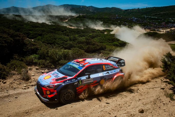 Daniel Sordo v Hyundai na trati Italské rallye.