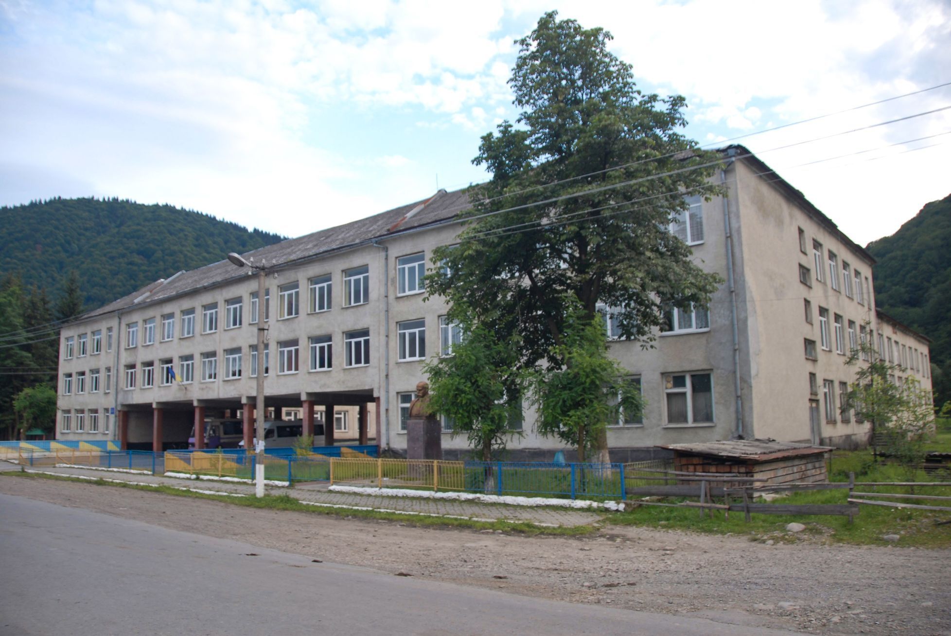 Koločava, Podkarpatská Rus, Ivan Olbracht, Nikola Šuhaj
