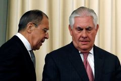 Na bodu mrazu. Jaderné velmoci nemůžou mít tak špatné vztahy, řekl Tillerson po jednání s Putinem