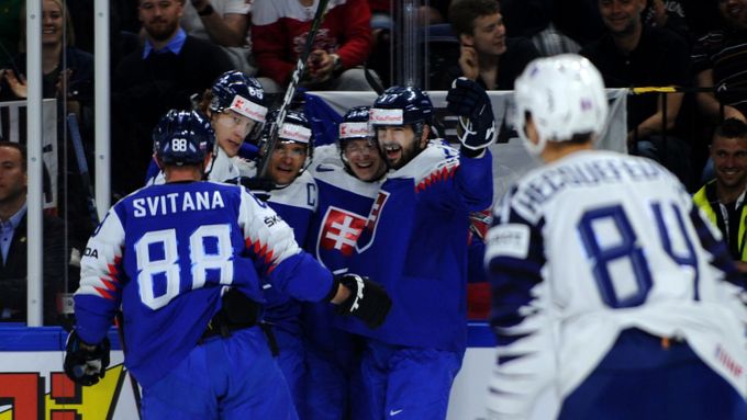 Slováci se radují z druhé tříbodové výhry
