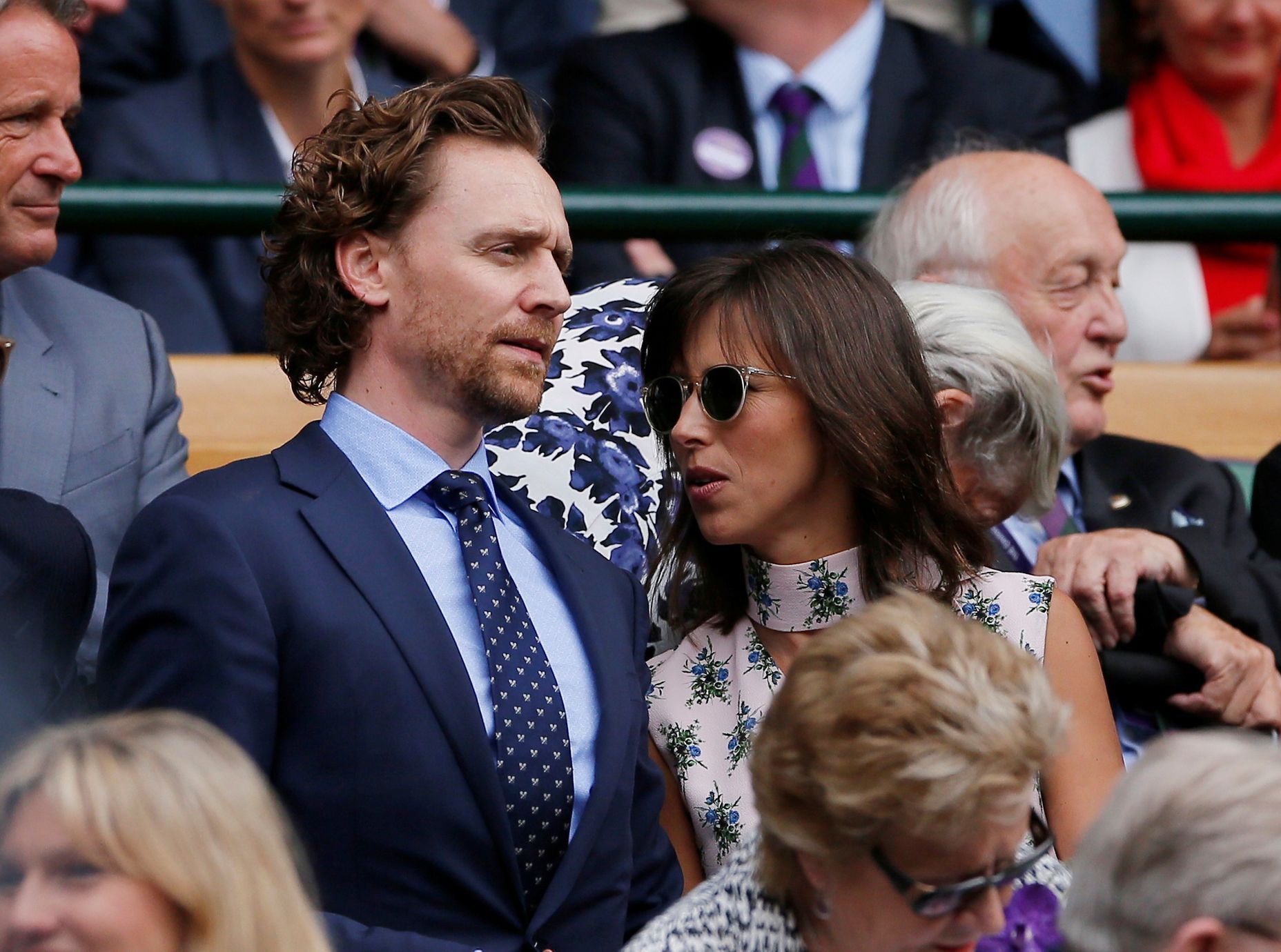 Finále Wimbledonu 2019: Tom Hiddleston