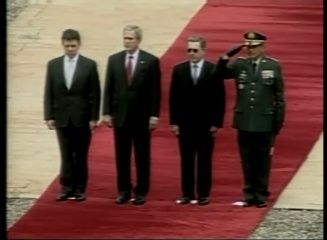 Bush v Kolumbii
