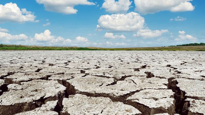 Ubývání vody a ničení zemědělské půdy už trápí hlavně jižní Moravu a Polabí. (ilustrační foto)