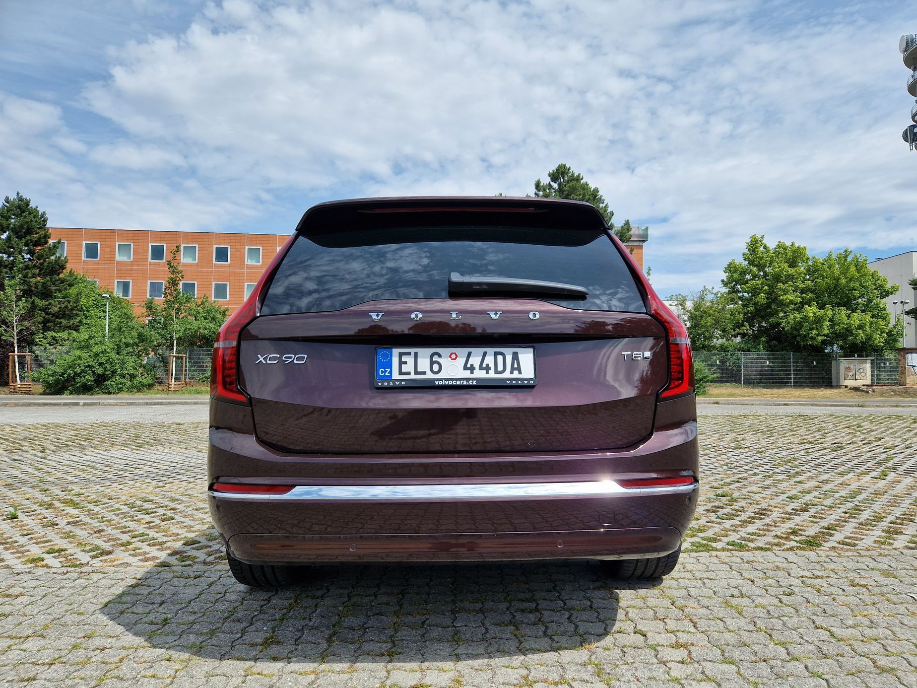 Volvo XC90 T8 AWD