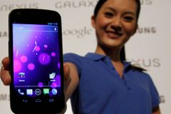 Obrovský displej, ale malá výdrž v podání Galaxy Nexus