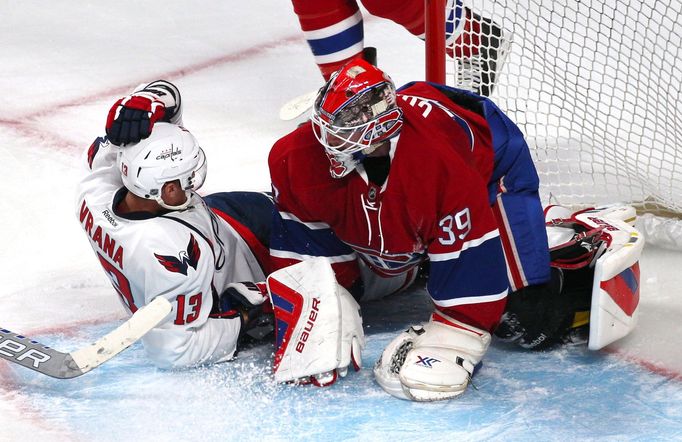 NHL, Washington-Montreal: Jakub Vrána (13) - Mike Condon (39)