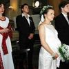 Marie Saudková se vdala za Lukáše Havlenu, vlevo fotografka Sára Saudková.