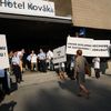 Minoritní akcionáři ArcelorMittal Ostrava protestovali proti zástavě části akcií