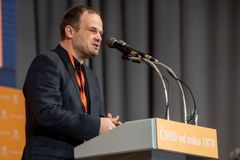 Sociální demokracie pošle v příštích volbách do boje o senátní křeslo Šmardu i Štěcha