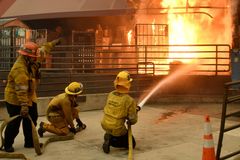 Severní Kalifornie hlásí další mrtvé, požáry už zabily 71 lidí