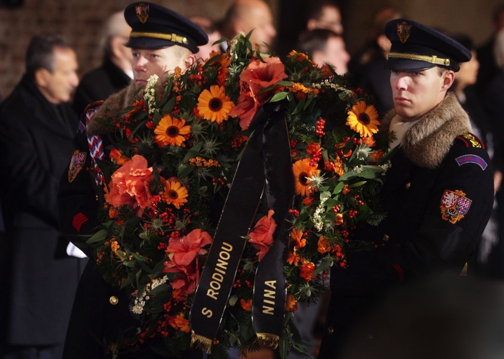 Smutečním ceremoniál ve Vladislavském sále