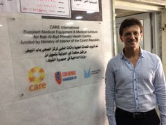 Karwan Shahin Saifadin v jednom ze zdravotních center v západním Mosulu, které bylo zrekonstruováno také za finanční podpory českého ministerstva vnitra.