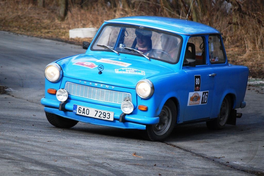 Zimní veteránská rally na Kokořínsku