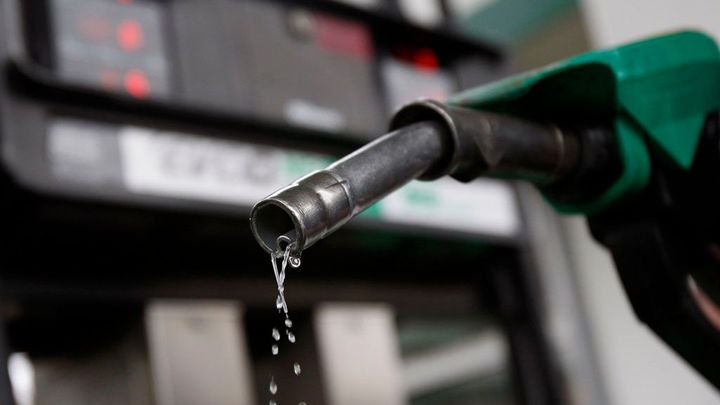 Petrolejář: Emisní povolenky na benzin a topení jsou paskvil. Planetu nespasí; Zdroj foto: Reuters