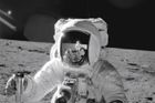 #galerie: Jak vypadala mise k Měsíci? Příběh první měsíční cesty