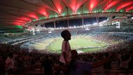 Šampionát hostí dvanáct stadionů včetně slavné Maracaná (na snímku) a jeho pořádání vyšlo na přibližně 281 miliard korun.