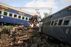 Vlak do Soči vykolejil, zranilo se nejméně 70 lidí