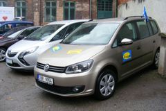 Prahou projel konvoj aut na CNG