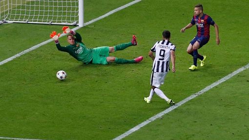 Finále LM, Barcelona-Juventus: Álvaro Morata dává gól na 1:1