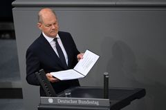 Scholz chce deportovat radikály do Afghánistánu a Sýrie. Do Německa podle něj nepatří