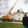 Fotogalerie / Štefánikova hvězdárna / Tak vypadalo demontování největšího dalekohledu Štefánikovy hvězdárny / 6. 4. 2022 / Praha