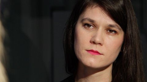 Denise richard nahá na pláži Sexistické dívky nahé