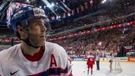 Jaromír Jágr, 43 let, nejstarší aktivní hokejista v NHL a tak dále. Válí.