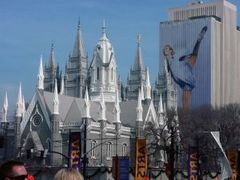 Jednou z akčních destinací je také Salt Lake City, dějiště zimních olympijských her 2002.