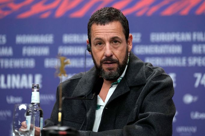 Adam Sandler na berlínské premiéře Kosmonauta z Čech.