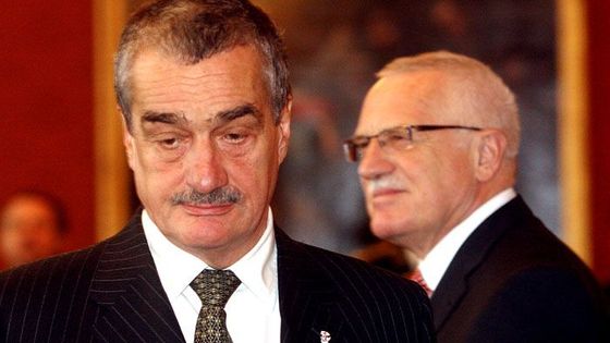 Konečně na Hradě. Klaus jmenoval vládu