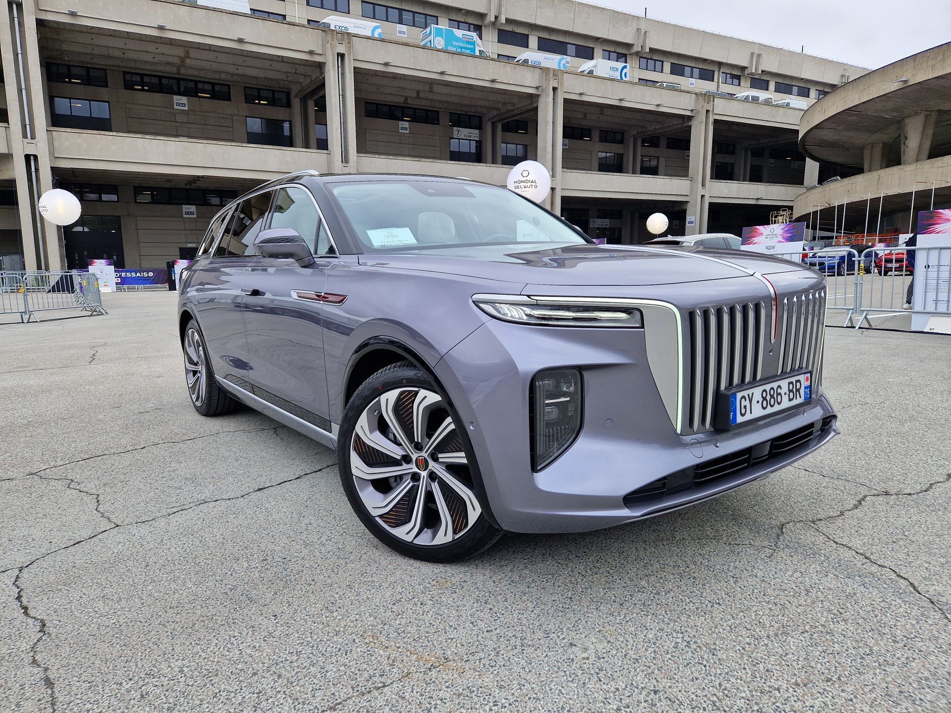 Hongqi testovací jízdy