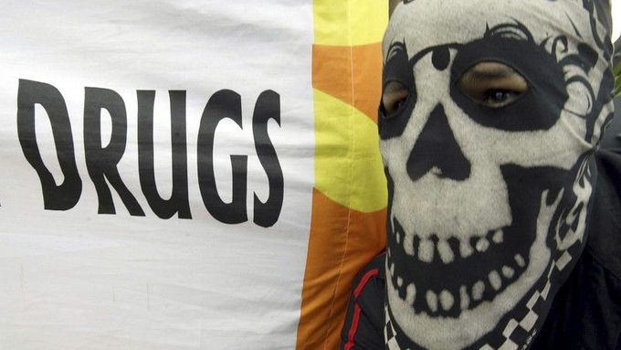 Protest proti drogám v indonéské Jakartě