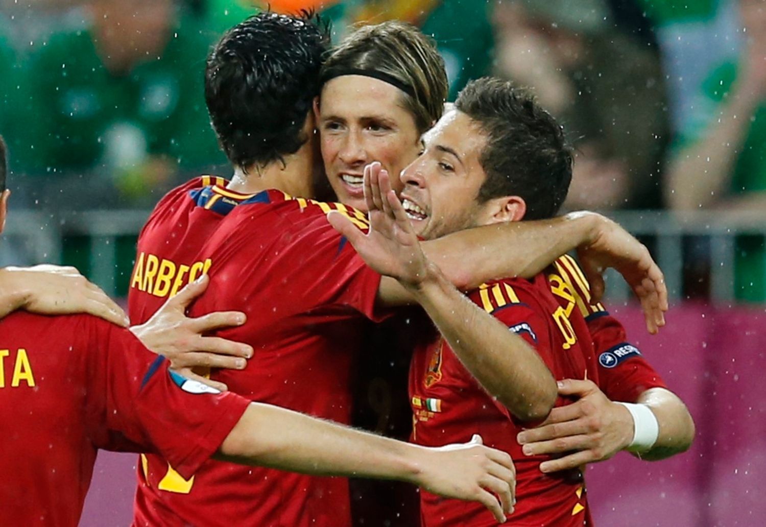 Fernando Torres slaví svůj druhý gól v utkání Španělska s Irskem ve skupině C na Euru 2012