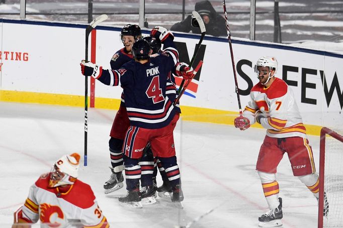 NHL 2019/2020, Heritage Classic, Calgary Flames - Winnipeg Jets: